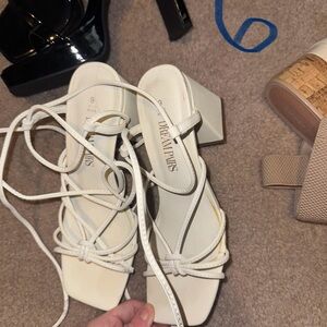 Dream Pairs White Lace-Up Block Heel Sandals